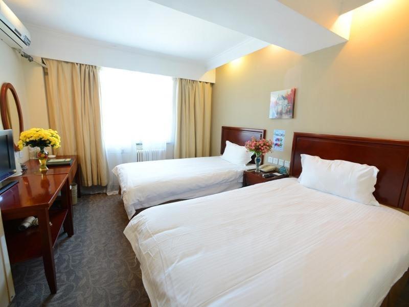 Gemei Hotel Luoyang Longmen High-Speed Railway Station Esterno foto